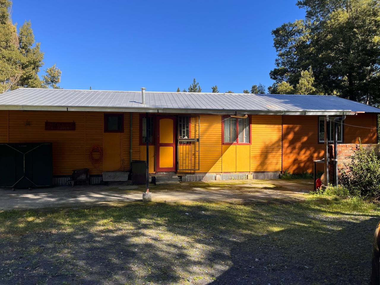 Exclusiva Parcela de 5.000 m² a Orillas del Río Laja | Casa Regularizada + Acceso Directo a Embalse
